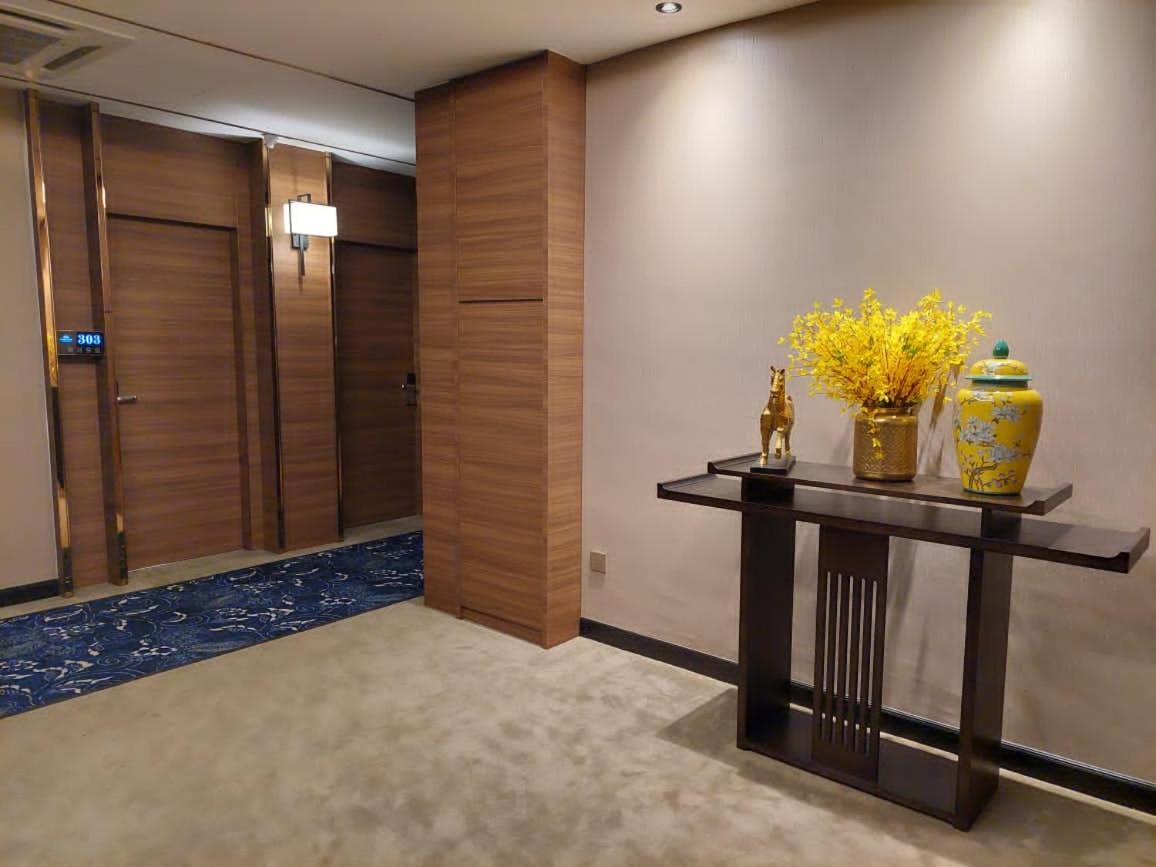 Christee Suites Hotel Малакка Экстерьер фото